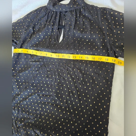Trina Turk Quiet Luxury Sheer Ballon Sleeve Black Blouse W/Gold Accents M - Picture 5 of 14